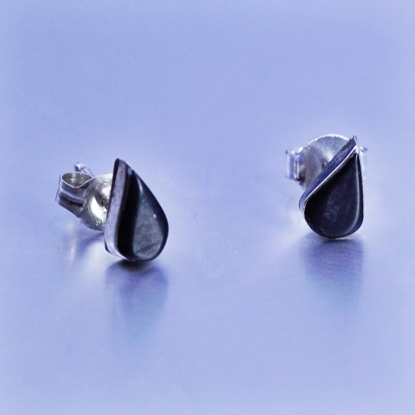 Vintage Sterling 925 silver handmade earrings, studs with teardrop onyx