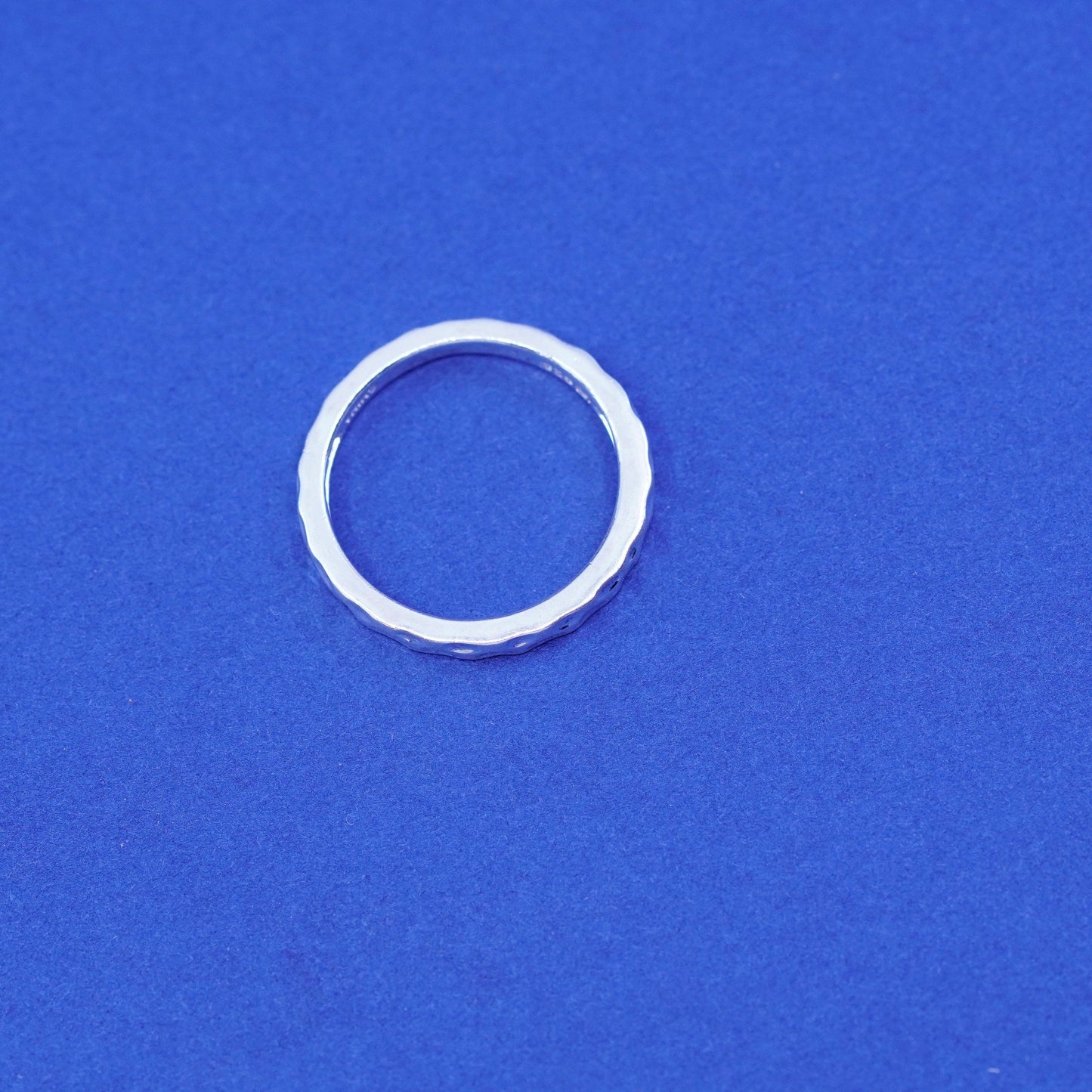 Size 7, vintage Sterling silver handmade ring, hammered 925 wedding band