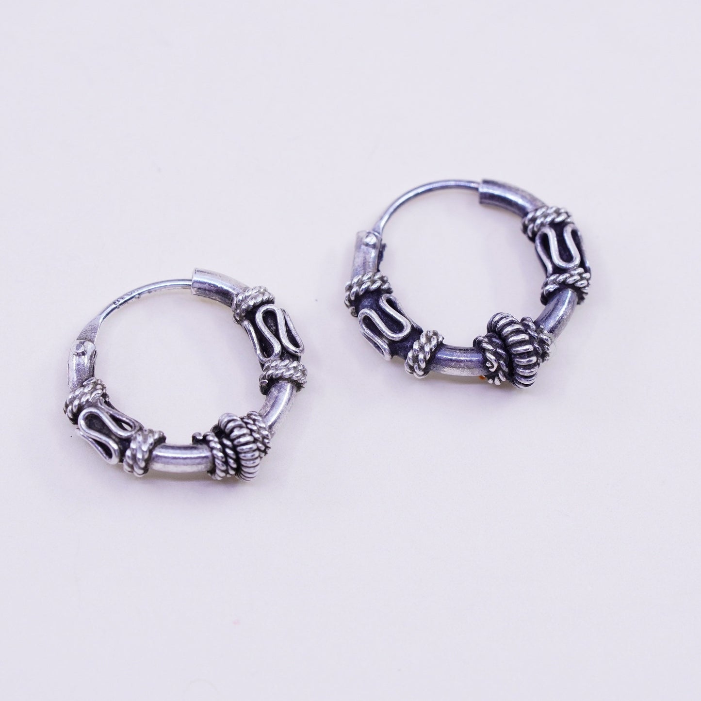 0.5”, Vintage sterling 925 silver loop handmade earrings, bali wired hoops