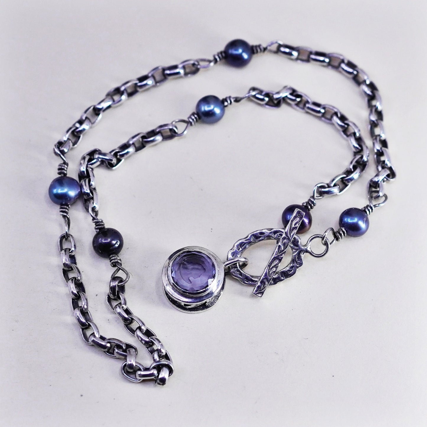 15”, handmade Sterling silver circle link chain with black pearl and amethyst