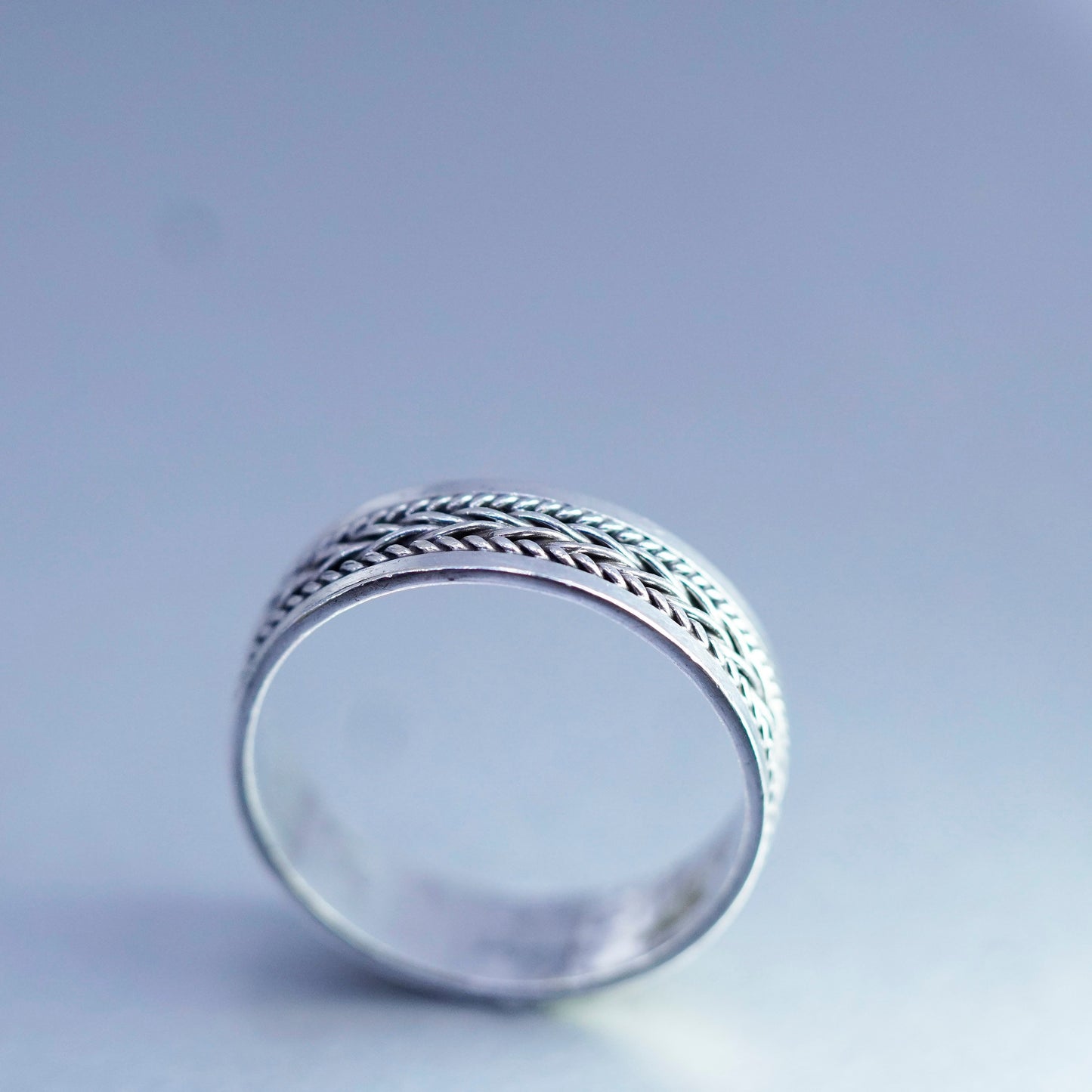 Size 14, vintage southwestern Sterling 925 silver statement ring, band w/ cable