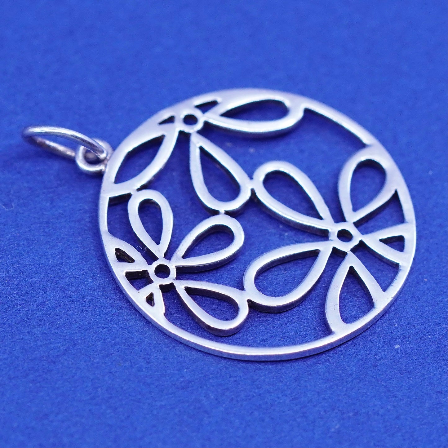 Vintage Tashi Sterling silver handmade pendant, 925 filigree Sakura flower