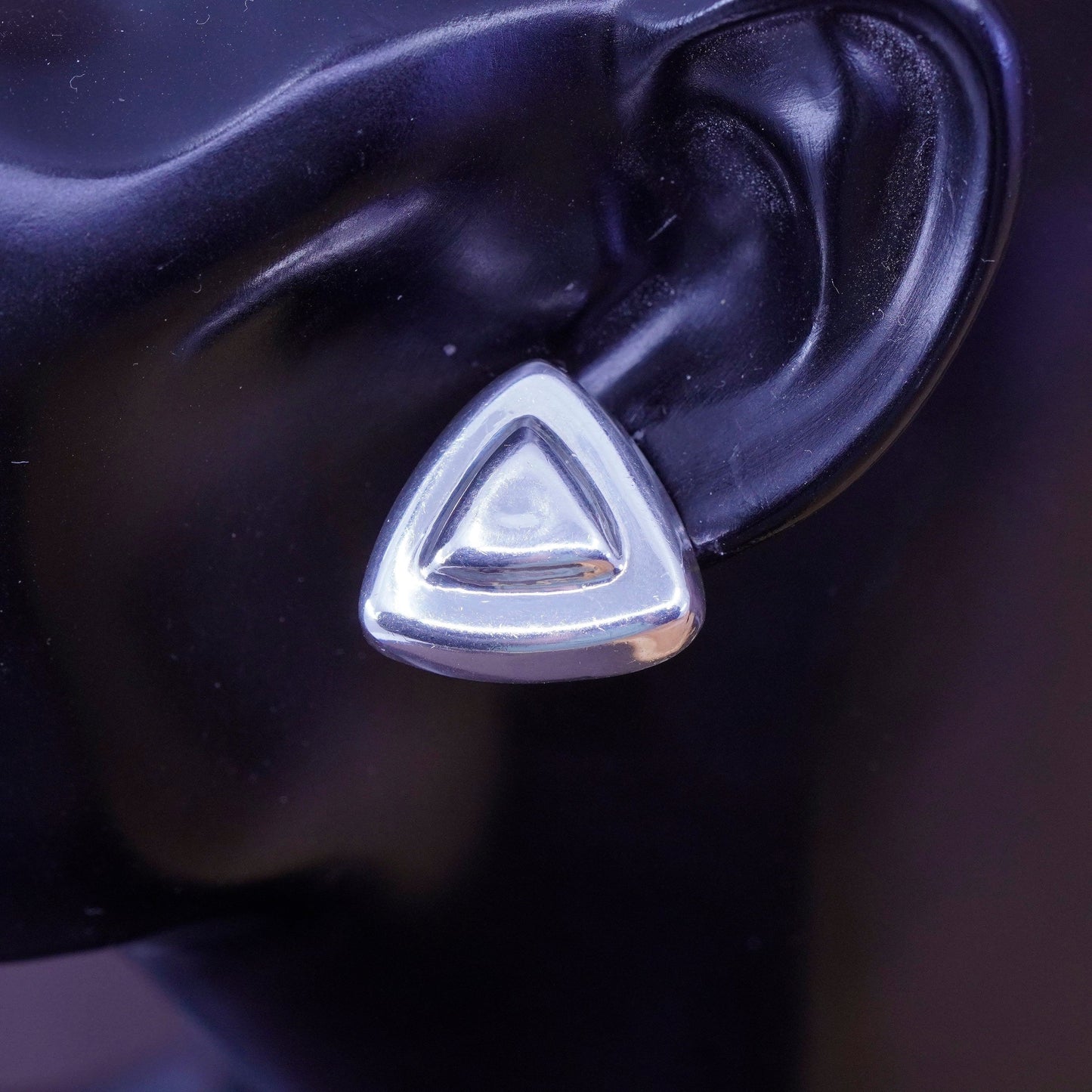 Vintage Sterling silver handmade earrings, Mexico 925 triangular ribbed studs