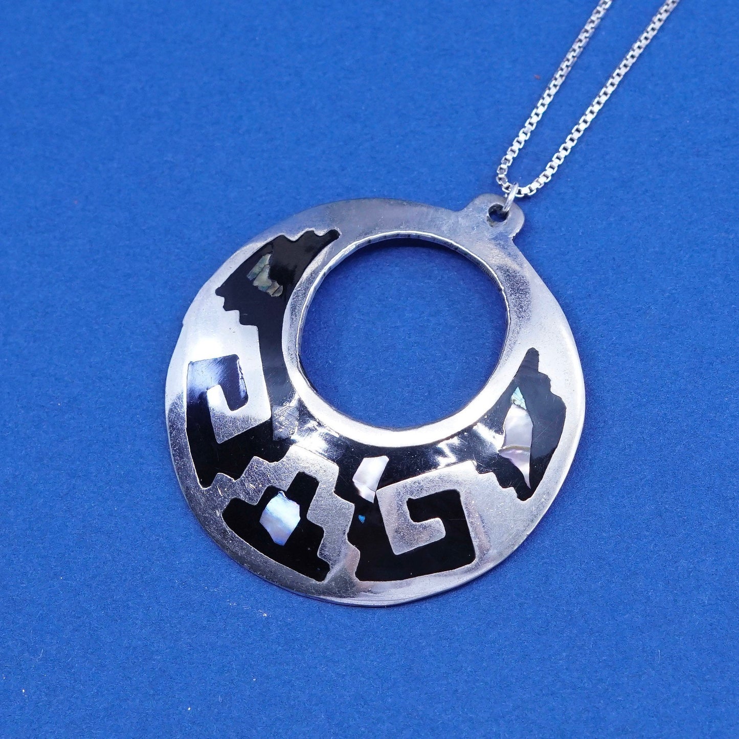16”, Sterling silver handmade necklace, 925 box chain w/ alpaca circle pendant