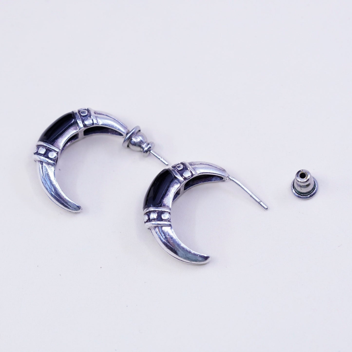 0.75”, Sterling silver handmade earrings, 925 Huggie studs with onyx and beads