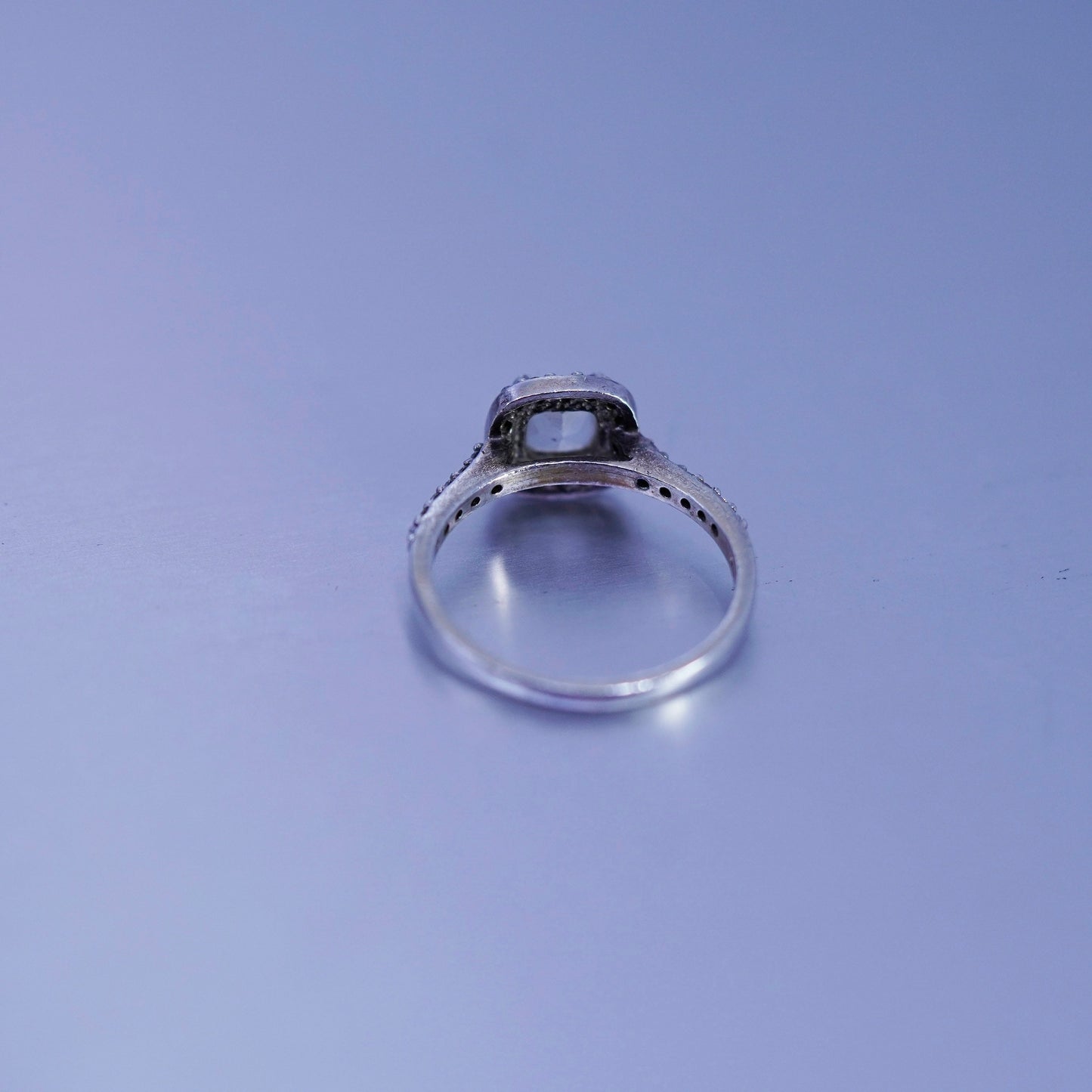 Size 8.25, vintage Sterling 925 silver handmade band ring with cluster Cz