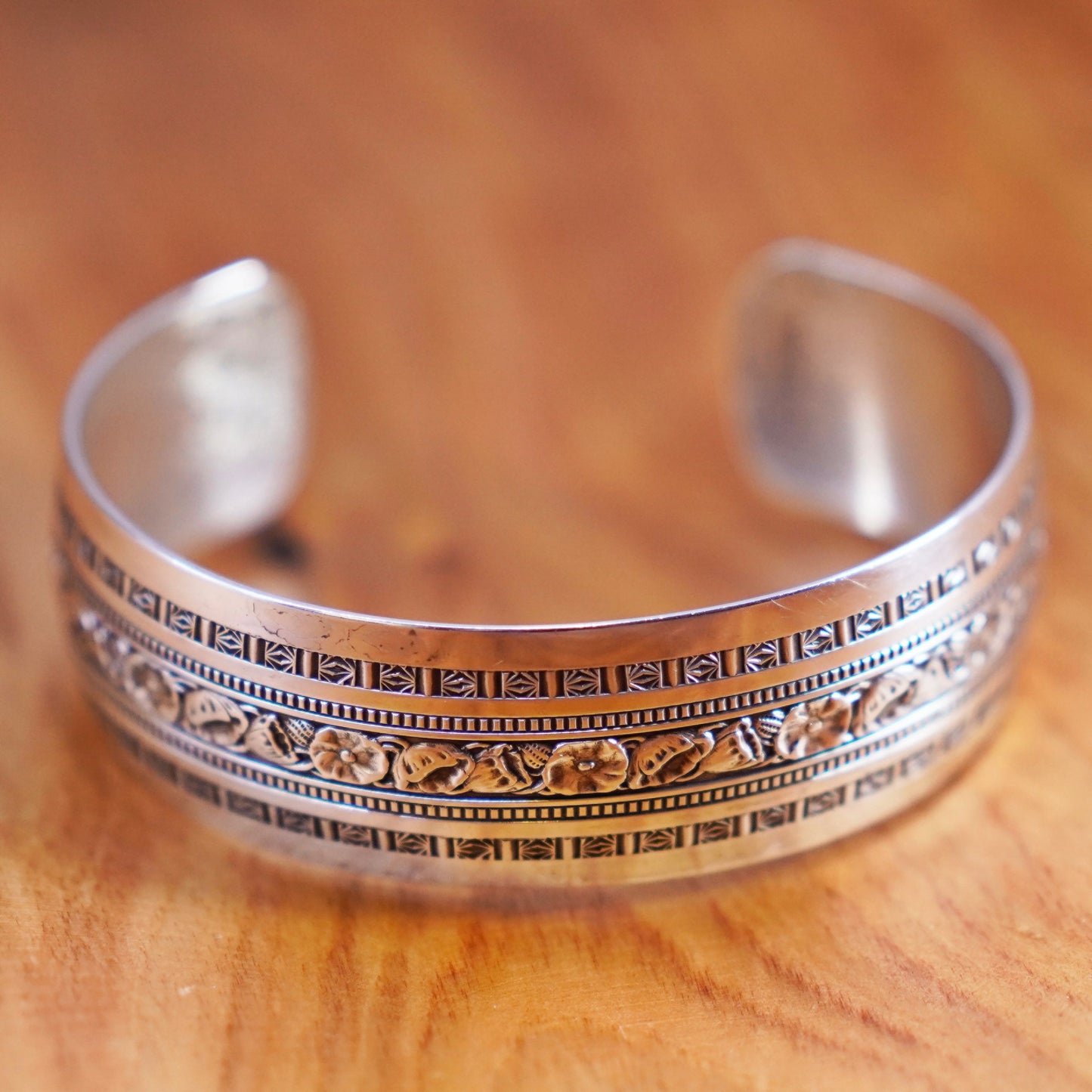 6.75”, Danecraft Sterling silver handmade bracelet, textured wide 925 cuff