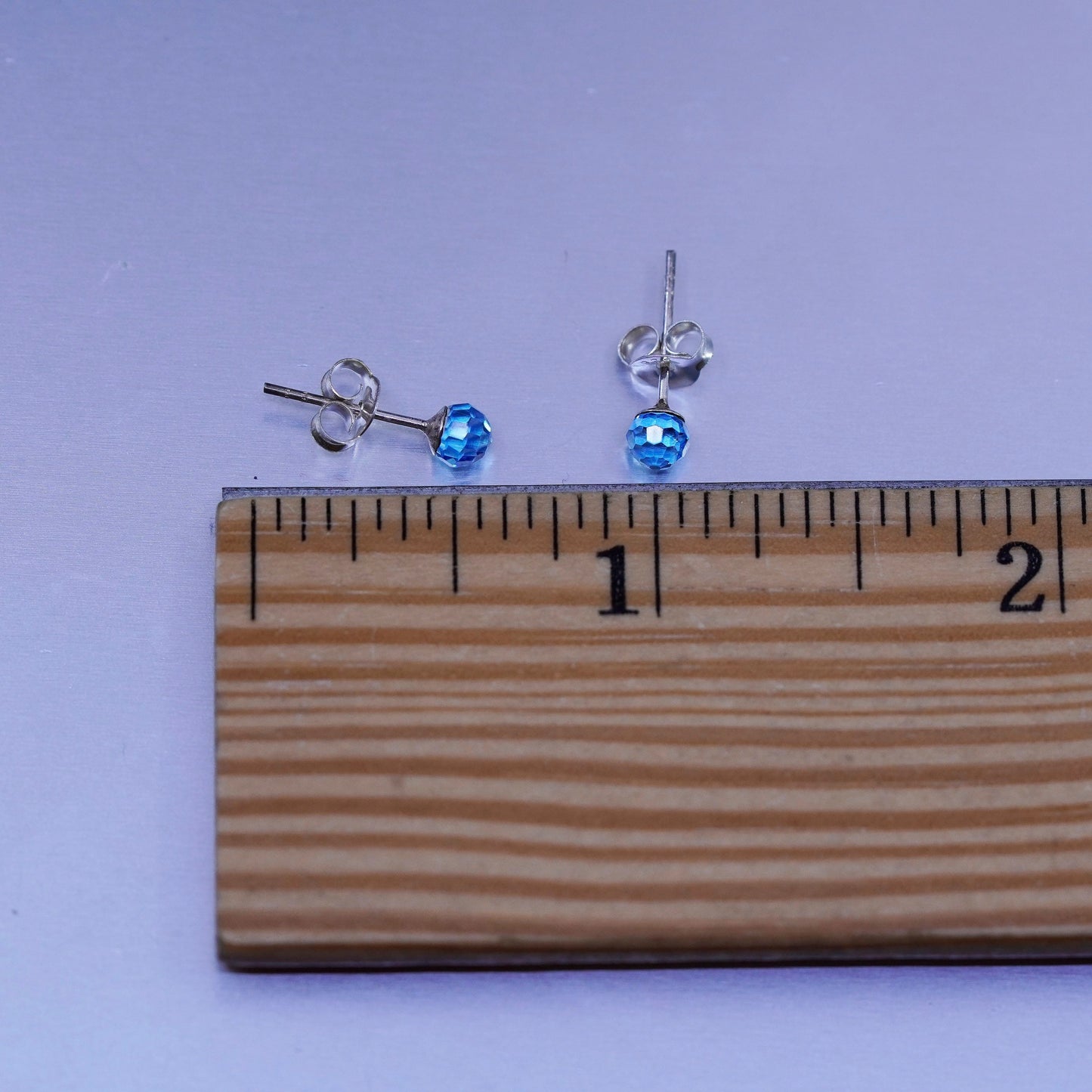 3mm, Vintage Sterling 925 silver earrings, studs with blue cz inlay