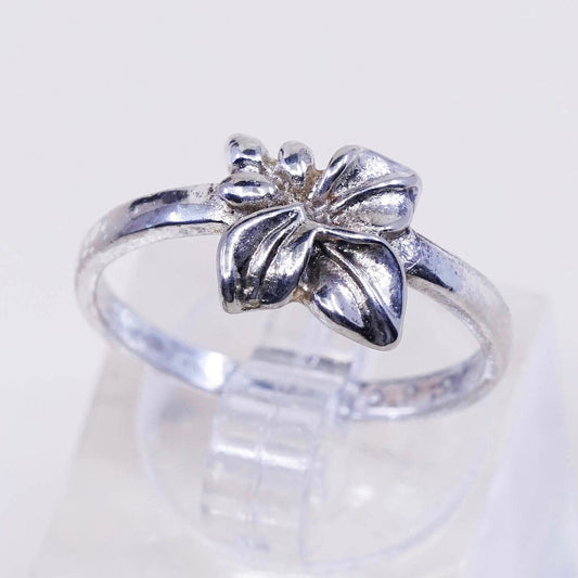 Size 7.25, vintage Sterling silver handmade ring, solid 925 silver with leaves