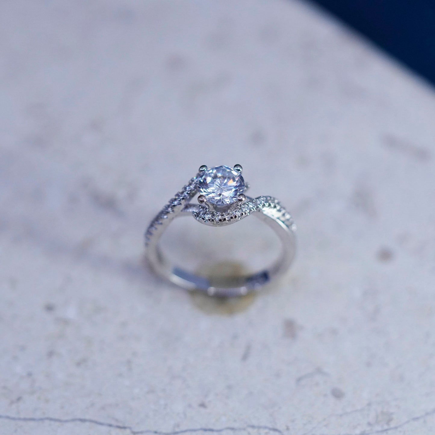 Size 6, vintage Sterling 925 silver engagement ring with cluster Cz around