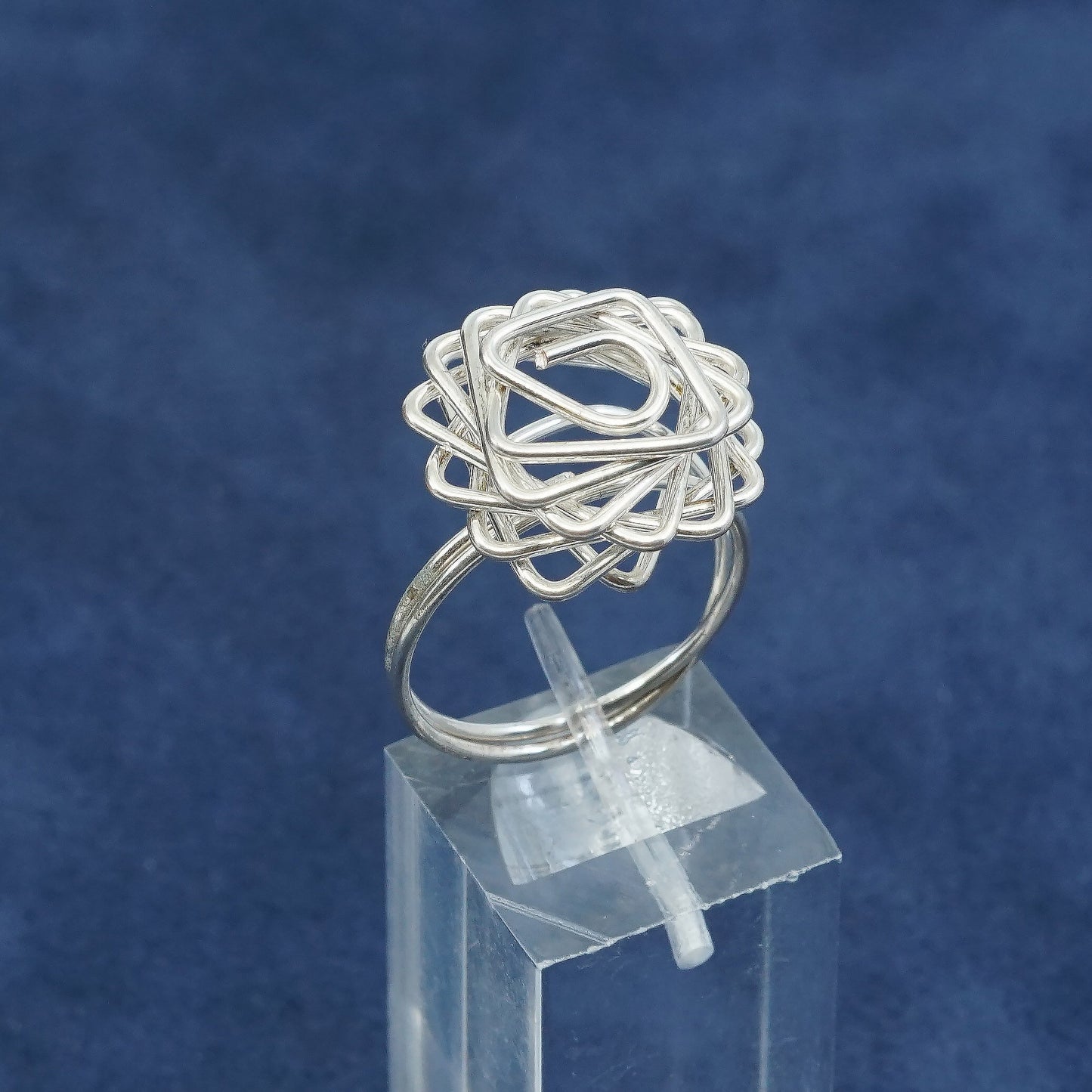 Size 8, vtg sterling silver handmade ring, 925 wired flower ring