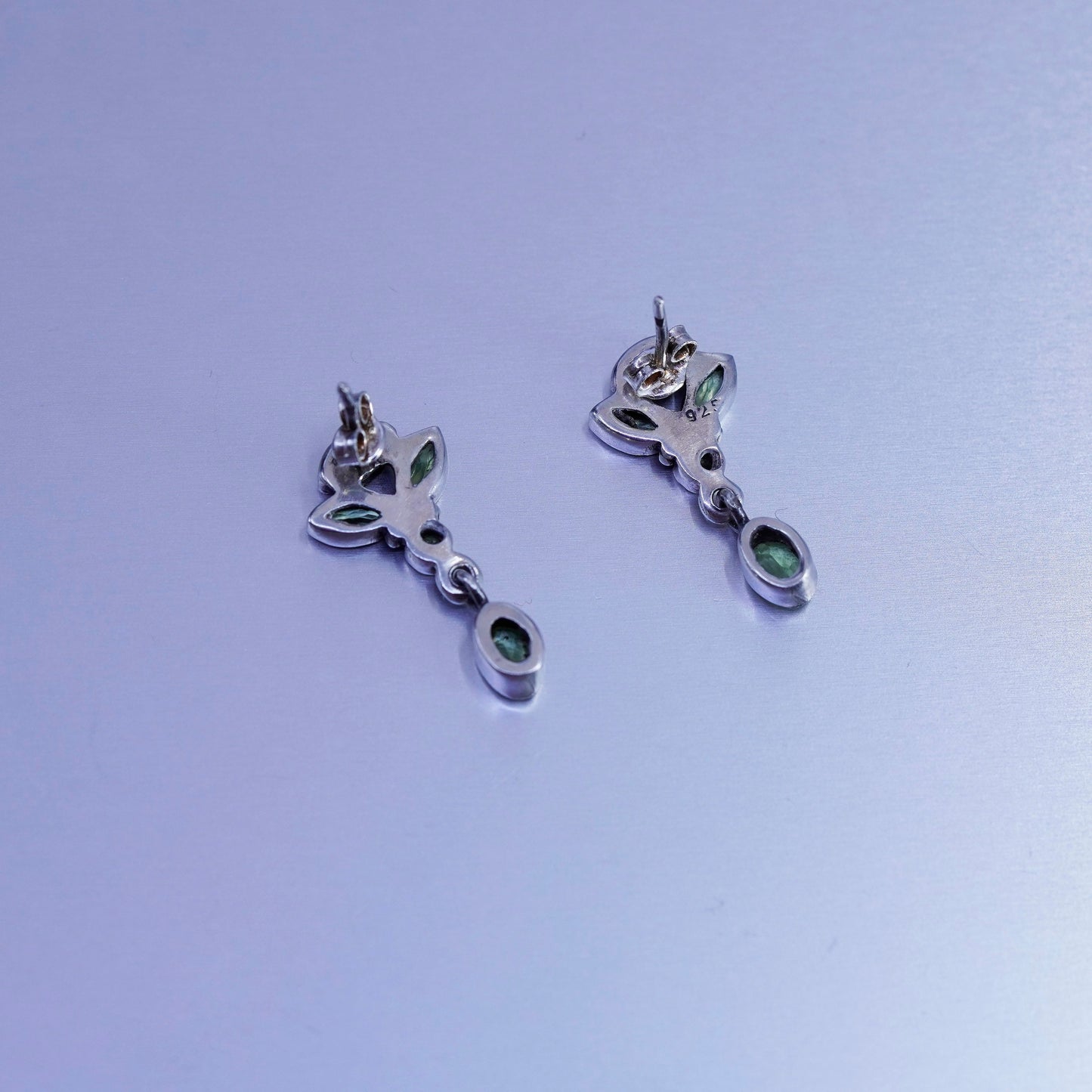 Native American southwestern Sterling 925 silver handmade earrings with peridot