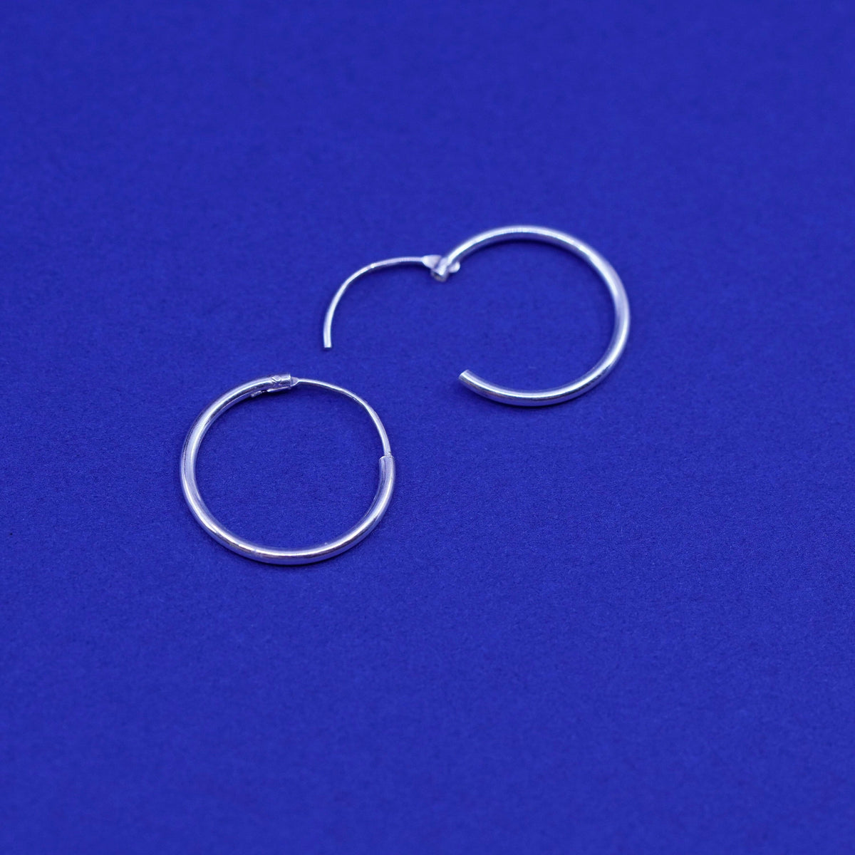 0.5”, vintage Sterling silver handmade hoop earrings, fine 925 huggie