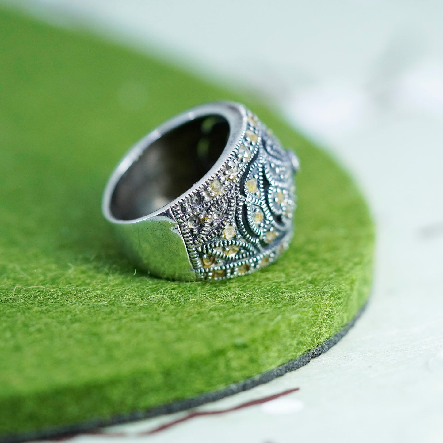 Size 6.5, Vintage Sterling silver handmade ring, 925 band with beads