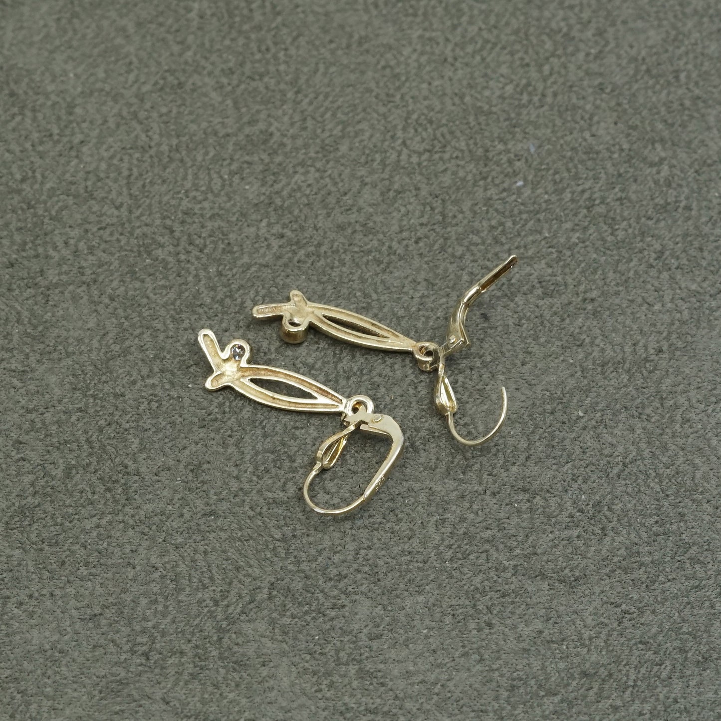 vtg gold over Sterling silver earrings, 925 w/ round cut Swarovski crystal