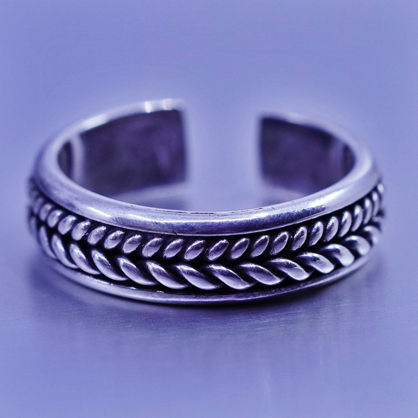 Size 3, vintage BA Suarti Sterling 925 silver open pinky ring, band with cable