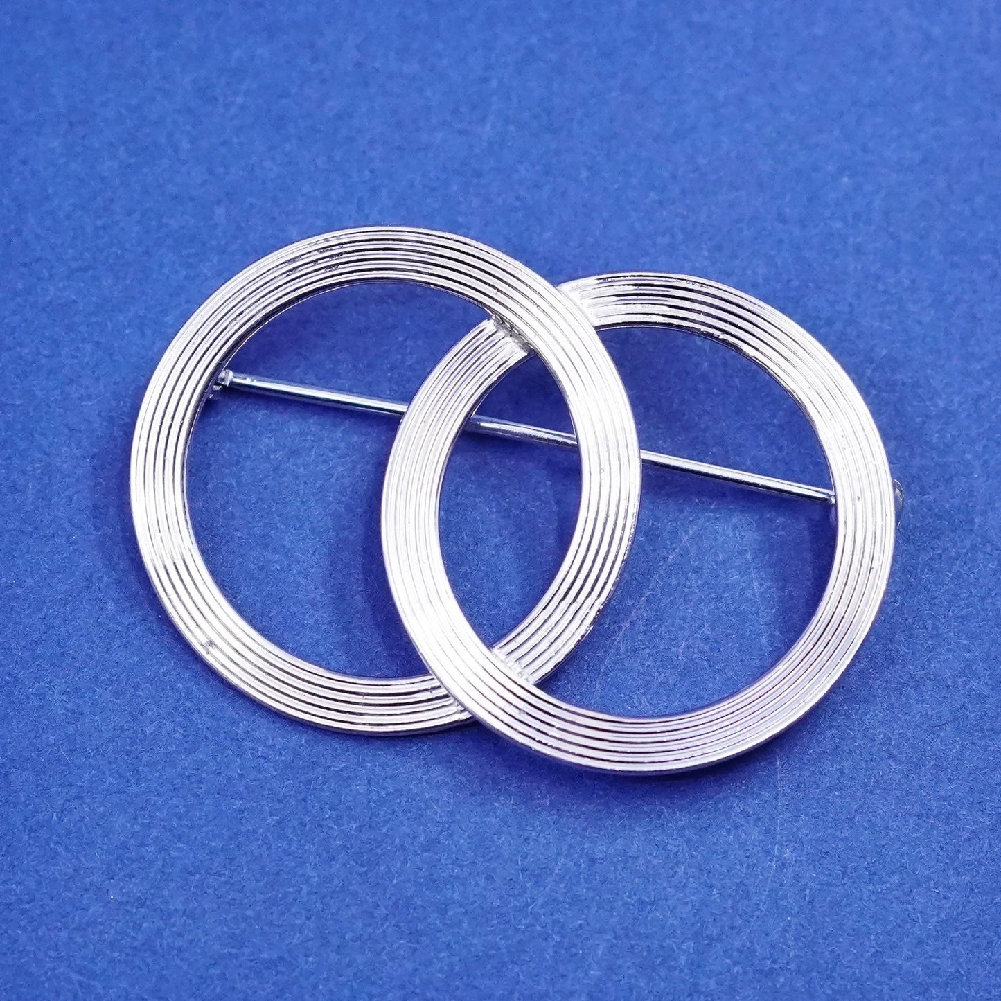 Vintage Beau Sterling silver handmade brooch, textured double 925 circle pin