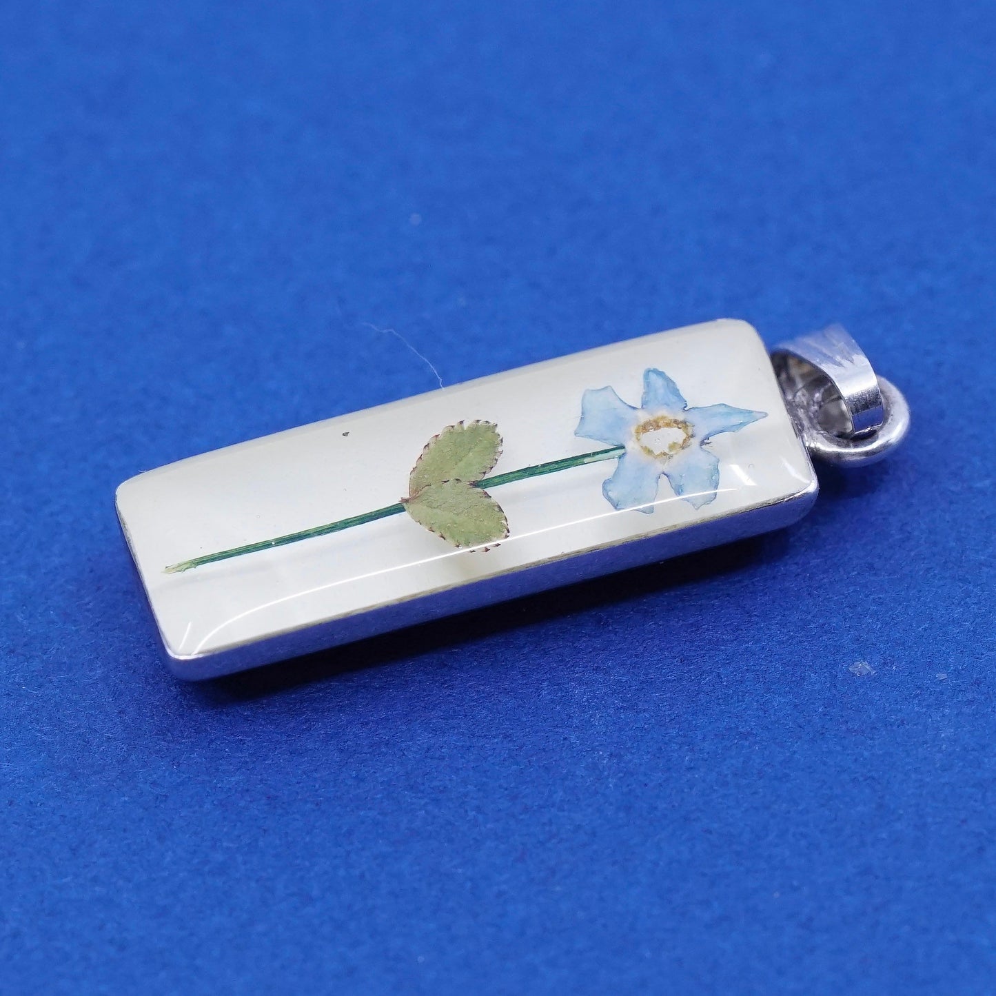 Vintage sterling 925 silver handmade pendant, resin flower