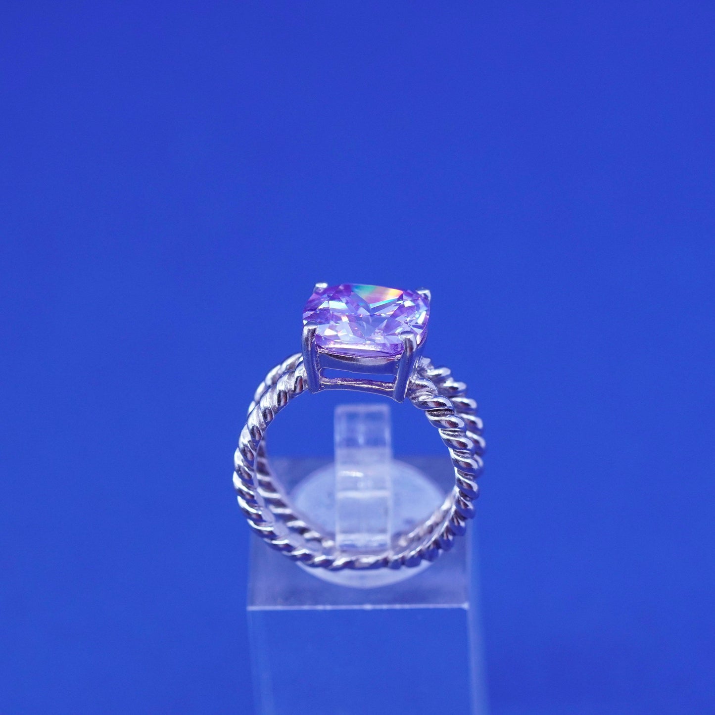 Size 7.5, vintage Sterling 925 silver handmade cable ring with amethyst ring