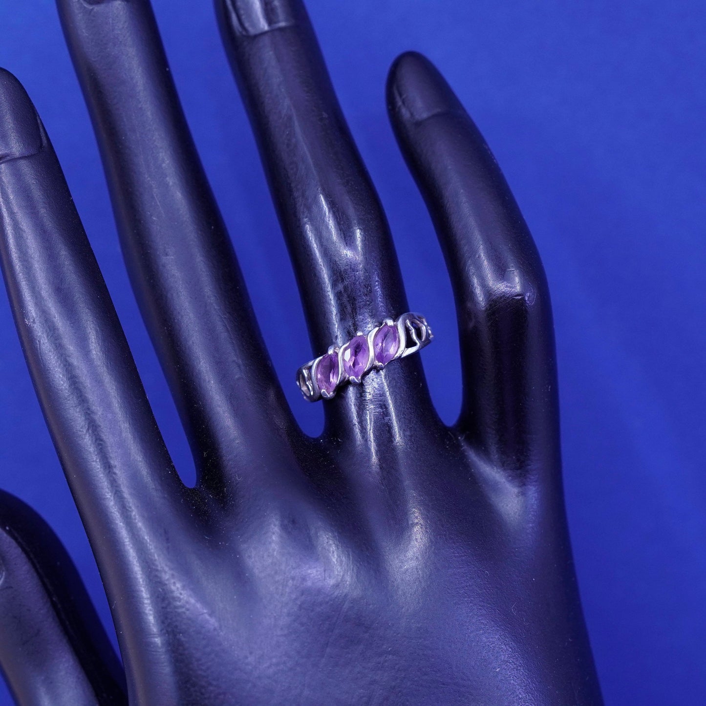 Size 6, vintage Sterling 925 silver handmade ring with Marquise amethyst ring