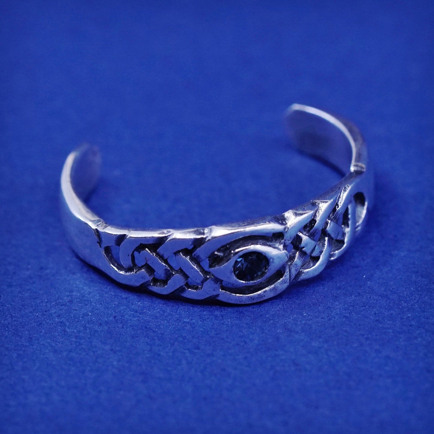 Size 7, vintage Sterling silver handmade ring, filigree 925 band