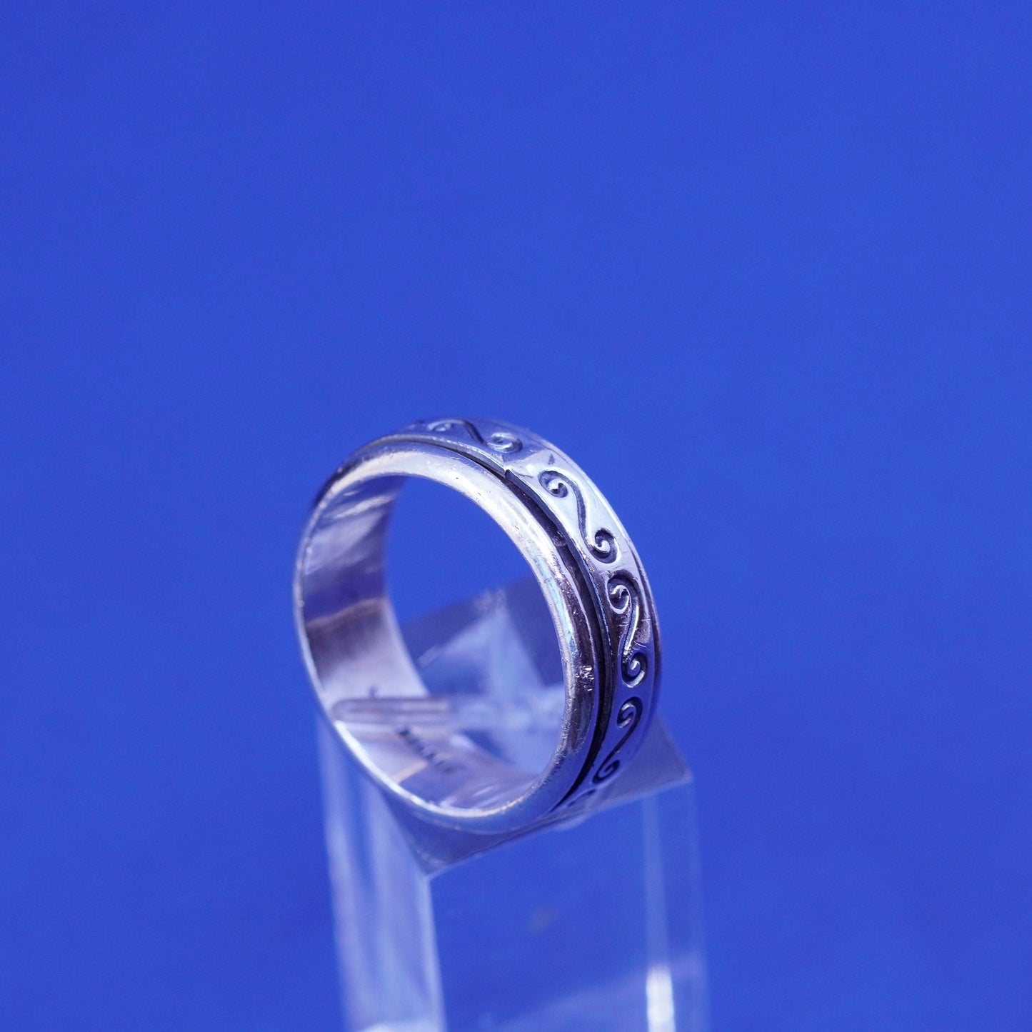 Size 11, vintage sterling silver swirly textured band, 925 ring