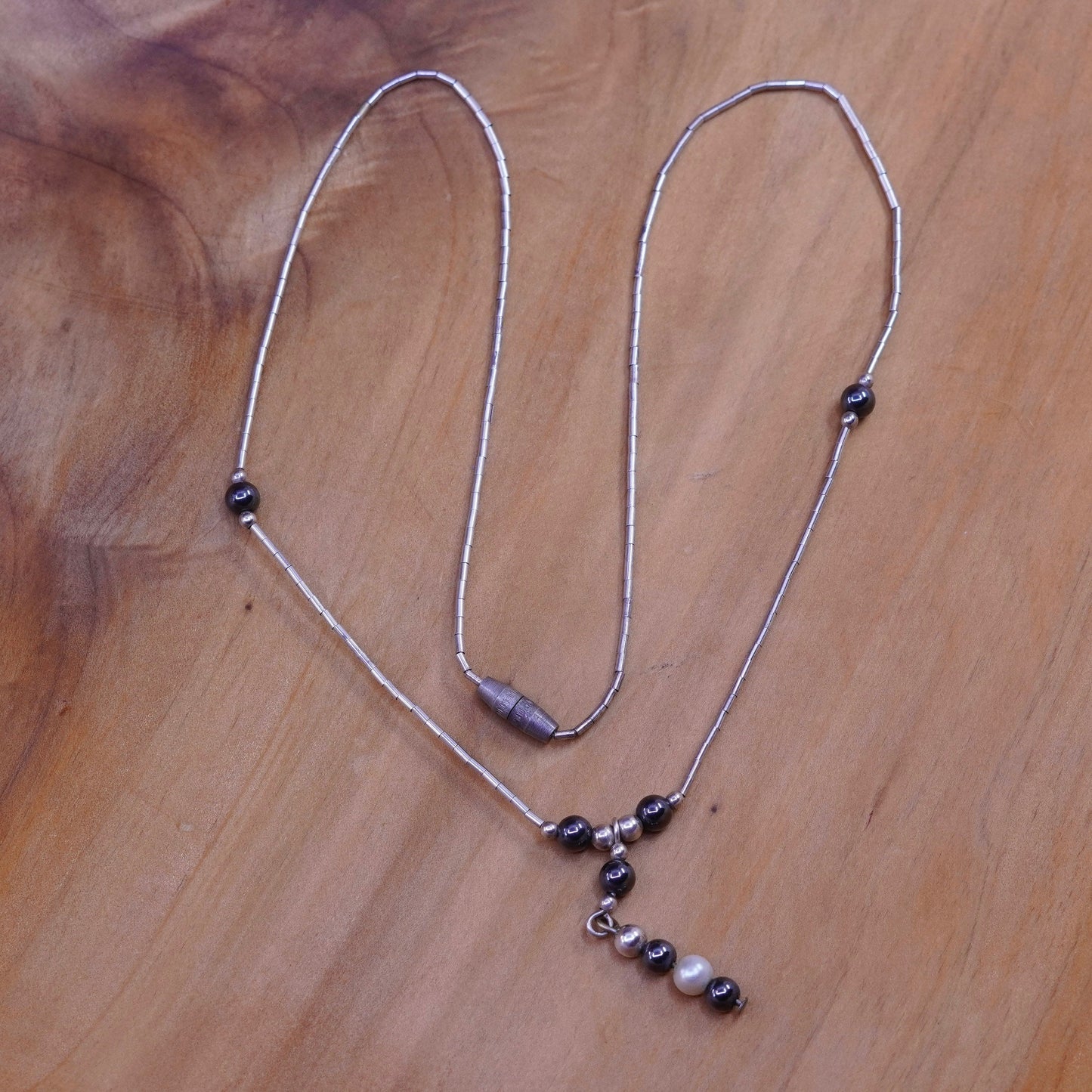 16”, vtg Sterling 925 silver handmade liquid silver chain with hematite beads