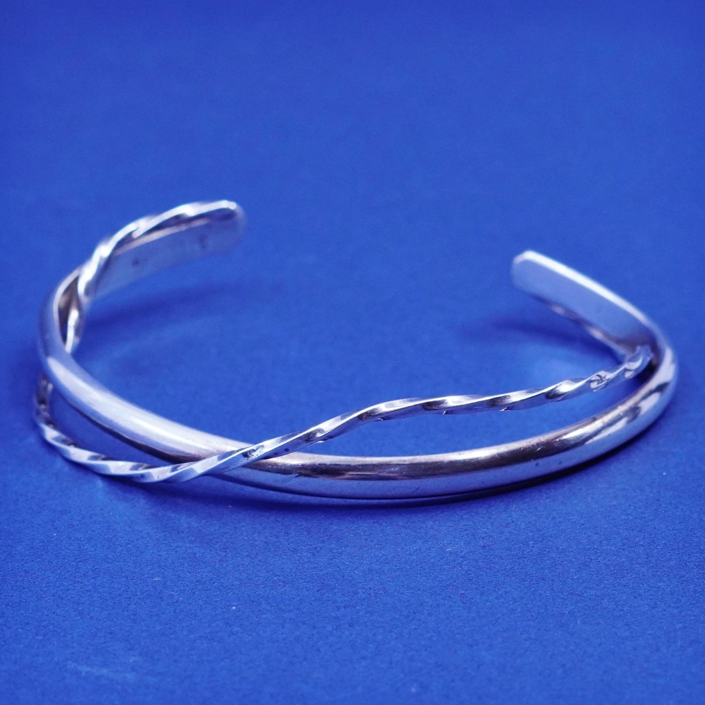 7”, Native American sterling silver handmade bracelet, 925 twisted cable cuff
