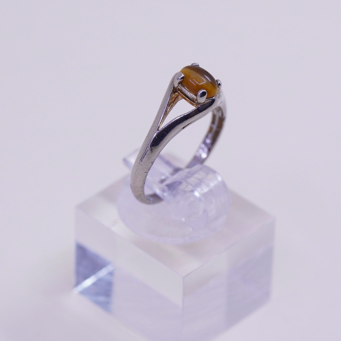 Size 5, Vintage sterling silver handmade 925 ring with golden tiger eye