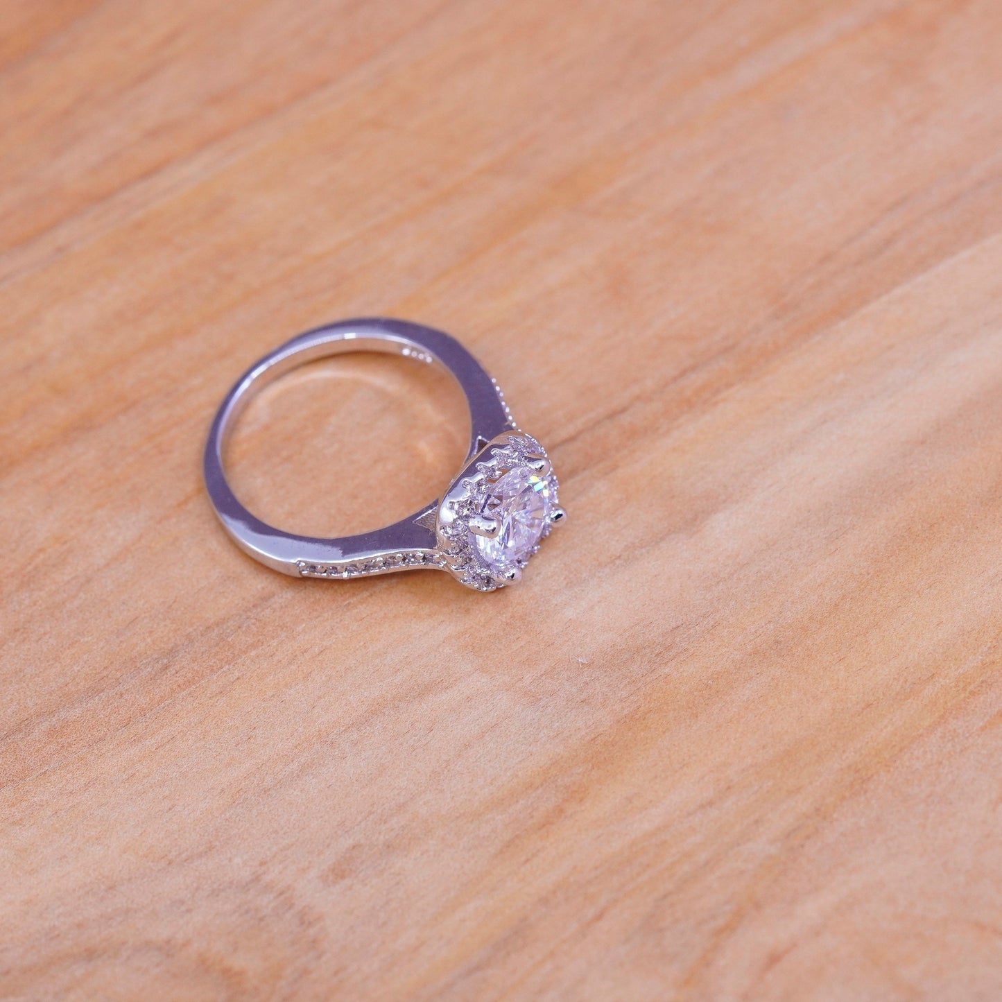 Size 6.25, vintage Sterling 925 silver anniversary ring with clear cz