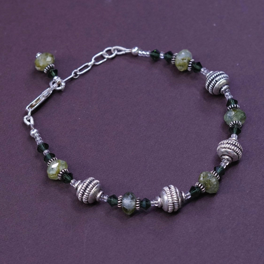 7"+1”, vtg Sterling silver handmade chain, jade beads bracelet
