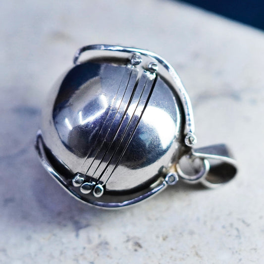 0.75”, 1940s taxco sterling silver pendant, Mexico 925 six photo locket ball