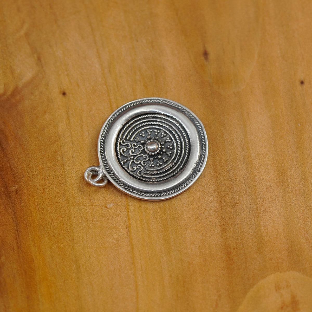 Vintage Sterling silver handmade pendant, Bali 925 tag
