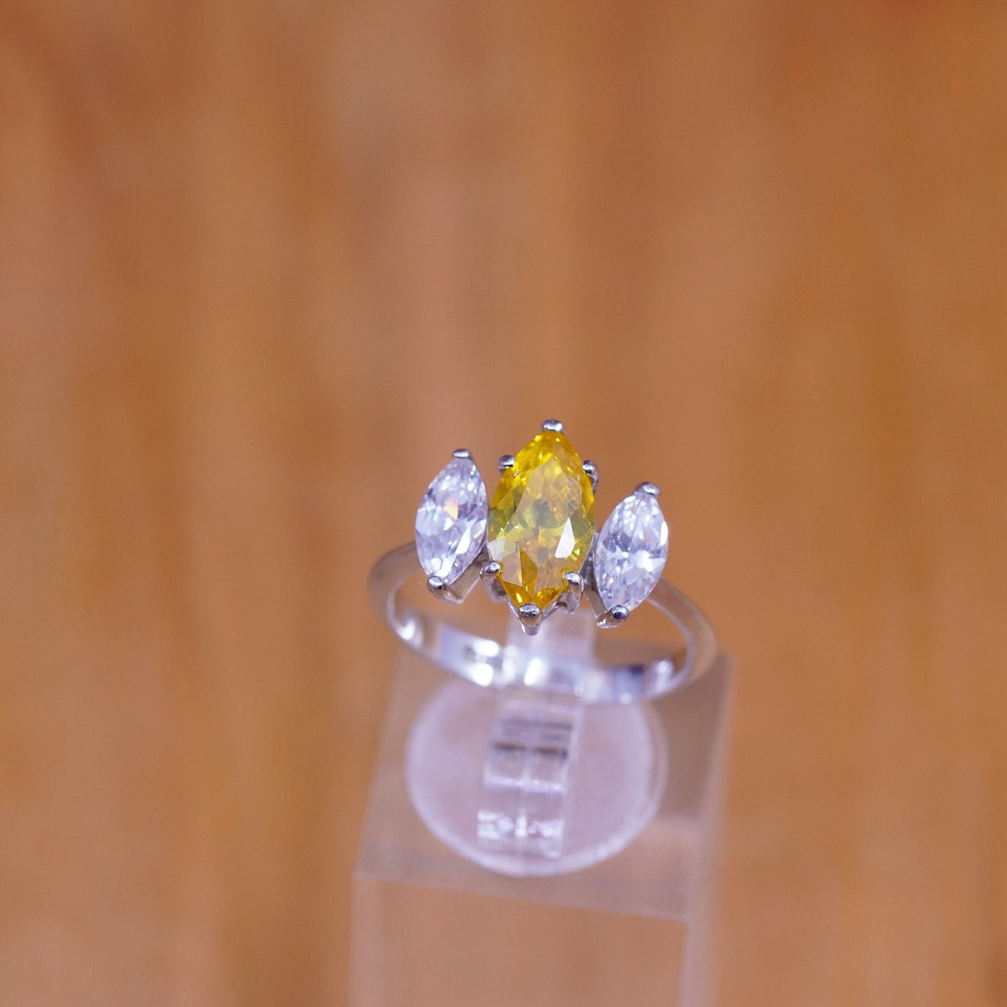 Size 7.5, vintage Sterling 925 silver handmade ring marquise shaped citrine cz