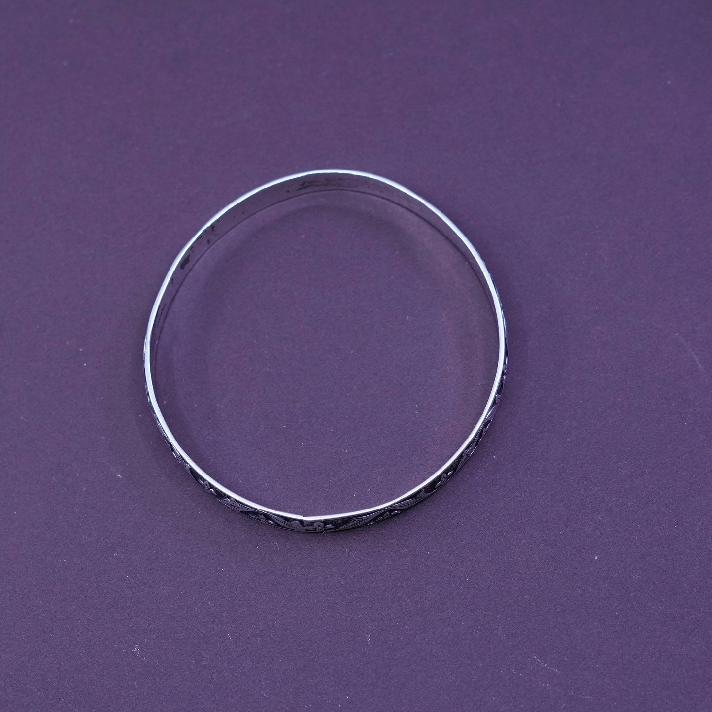 7.75”, Vintage Sterling silver handmade bracelet, 925 floral textured bangle