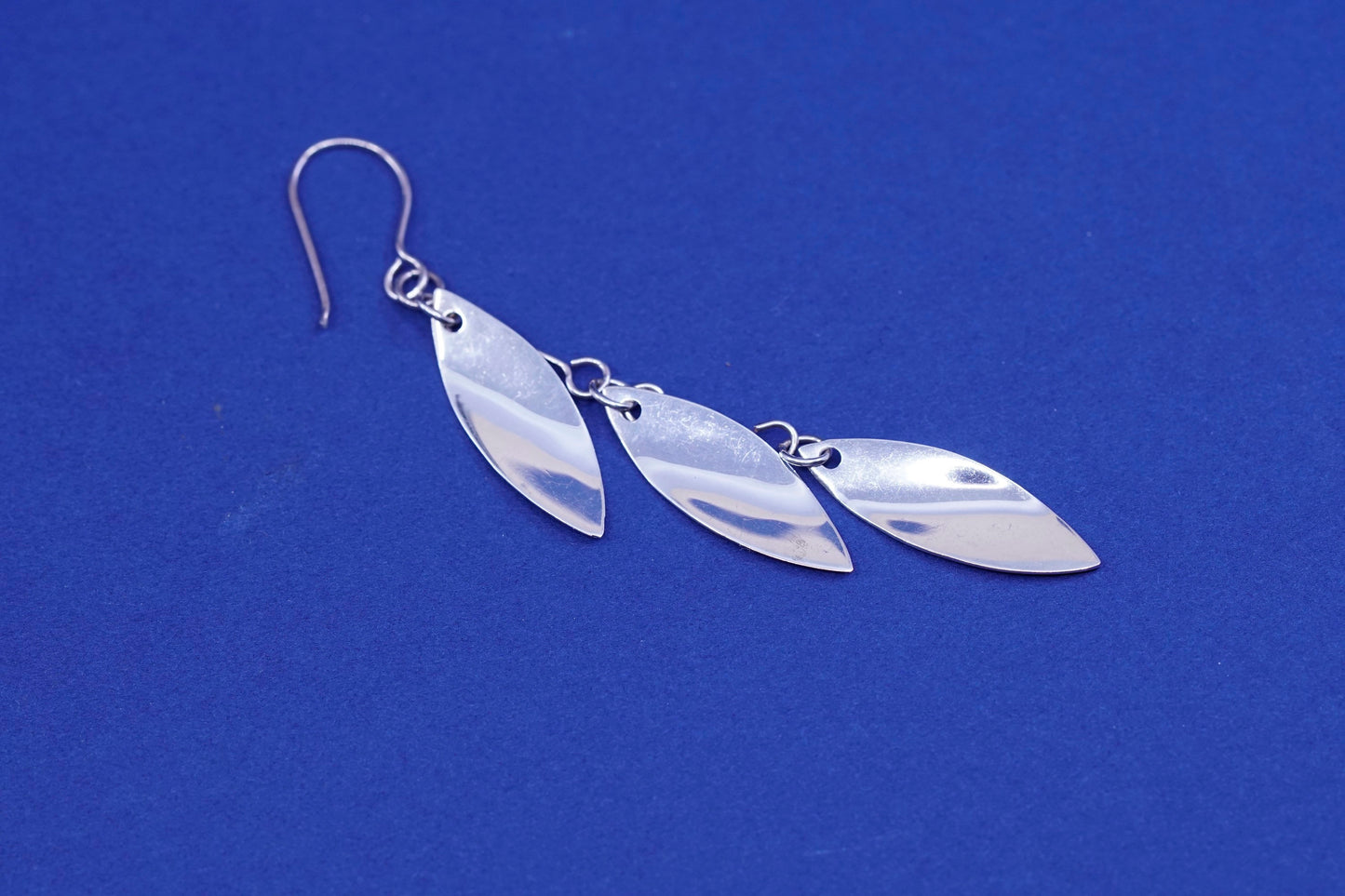 Vintage modern Sterling Silver long Earrings. 925 Marquise shaped dangle