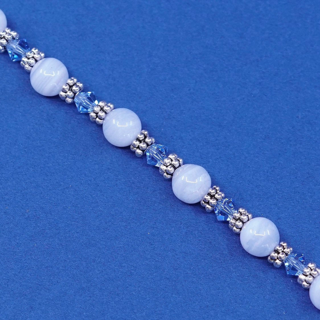 7", vtg sterling silver bracelet, 925 toggle closure w/ lace agate glass beads