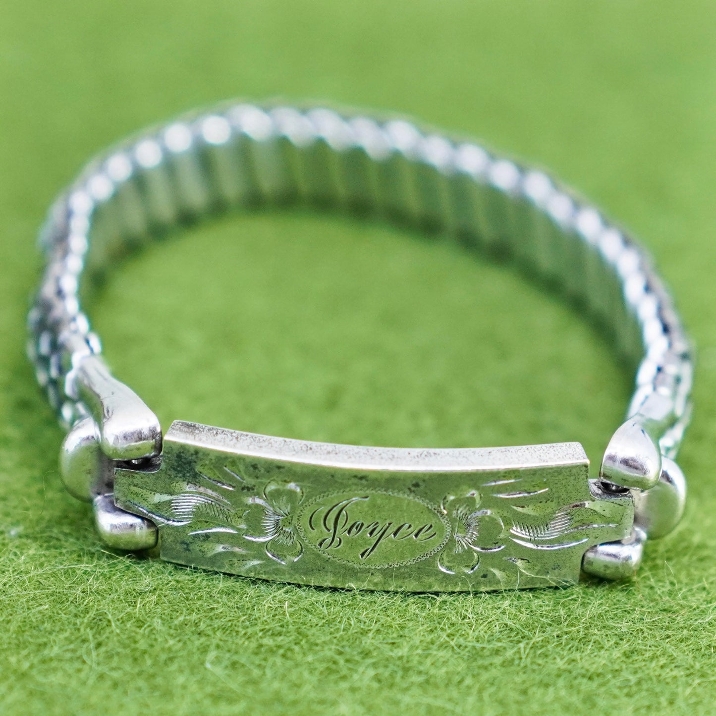 5.75”, Everfine sterling silver elastic bracelet, 925 chain name “goyee bar tag