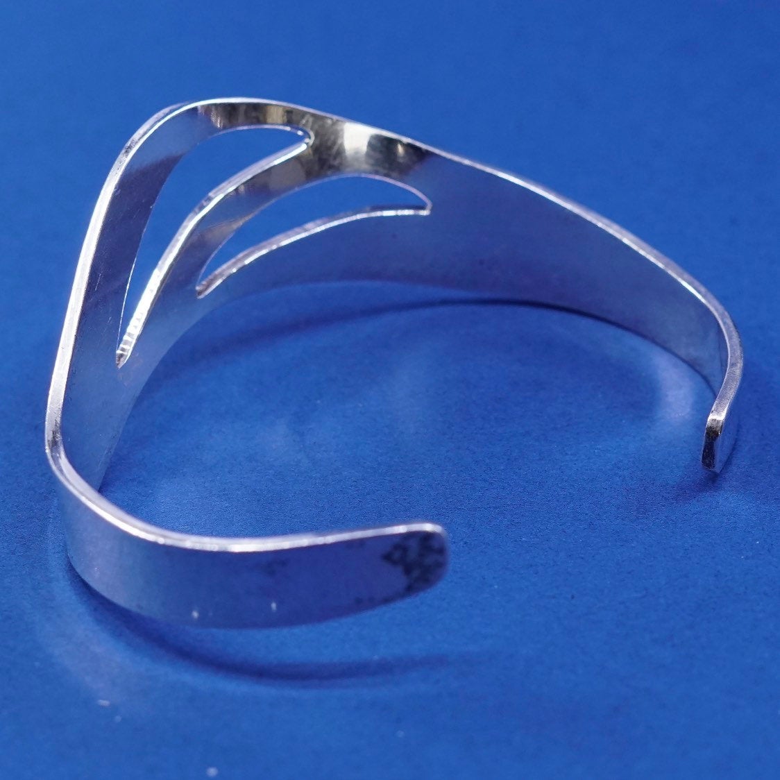 6.75", vtg Sterling silver handmade wavy bracelet, mexico modern 950 cuff