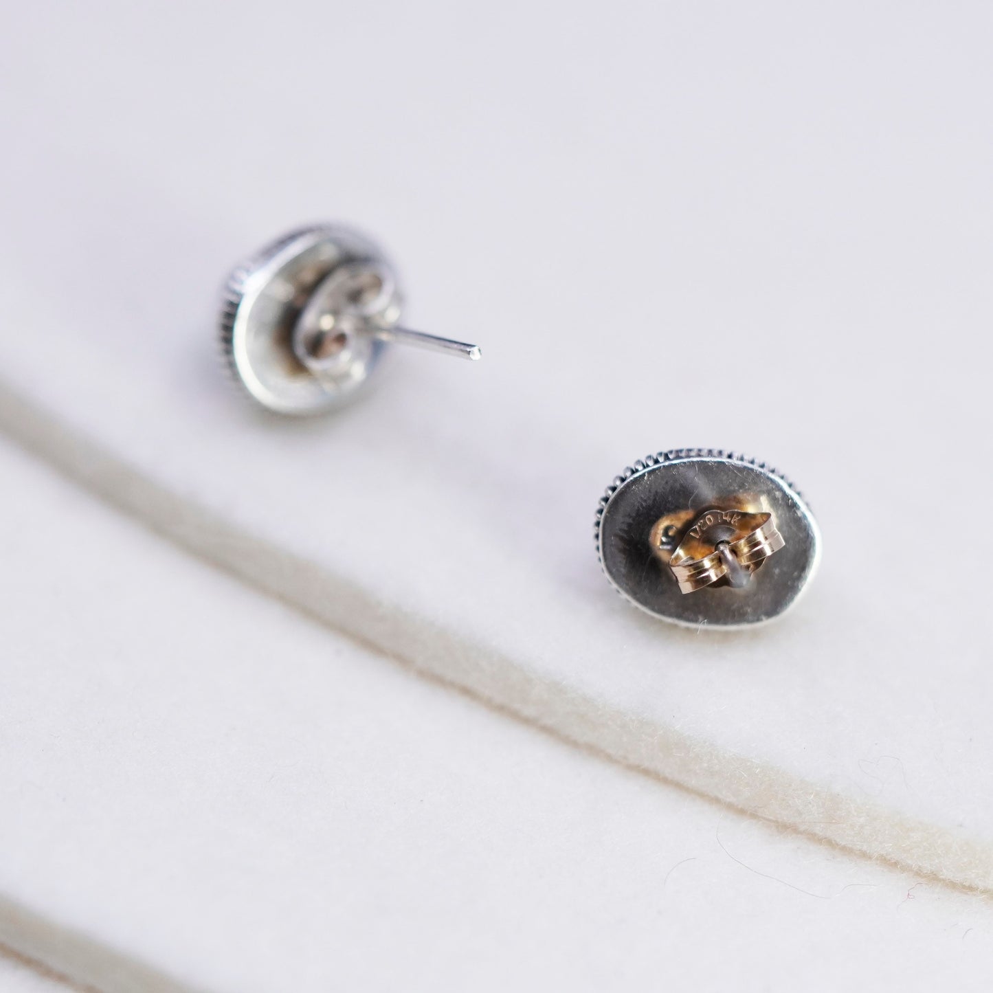 Native American navajo Sterling 925 silver earrings, studs cripple turquoise