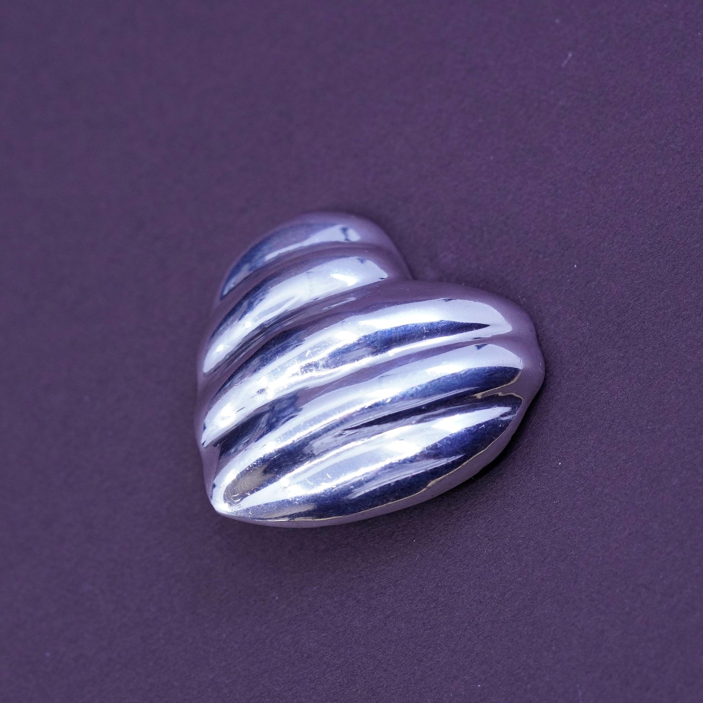 Vintage Sterling silver handmade earrings, solid 925 ribbed heart clip on