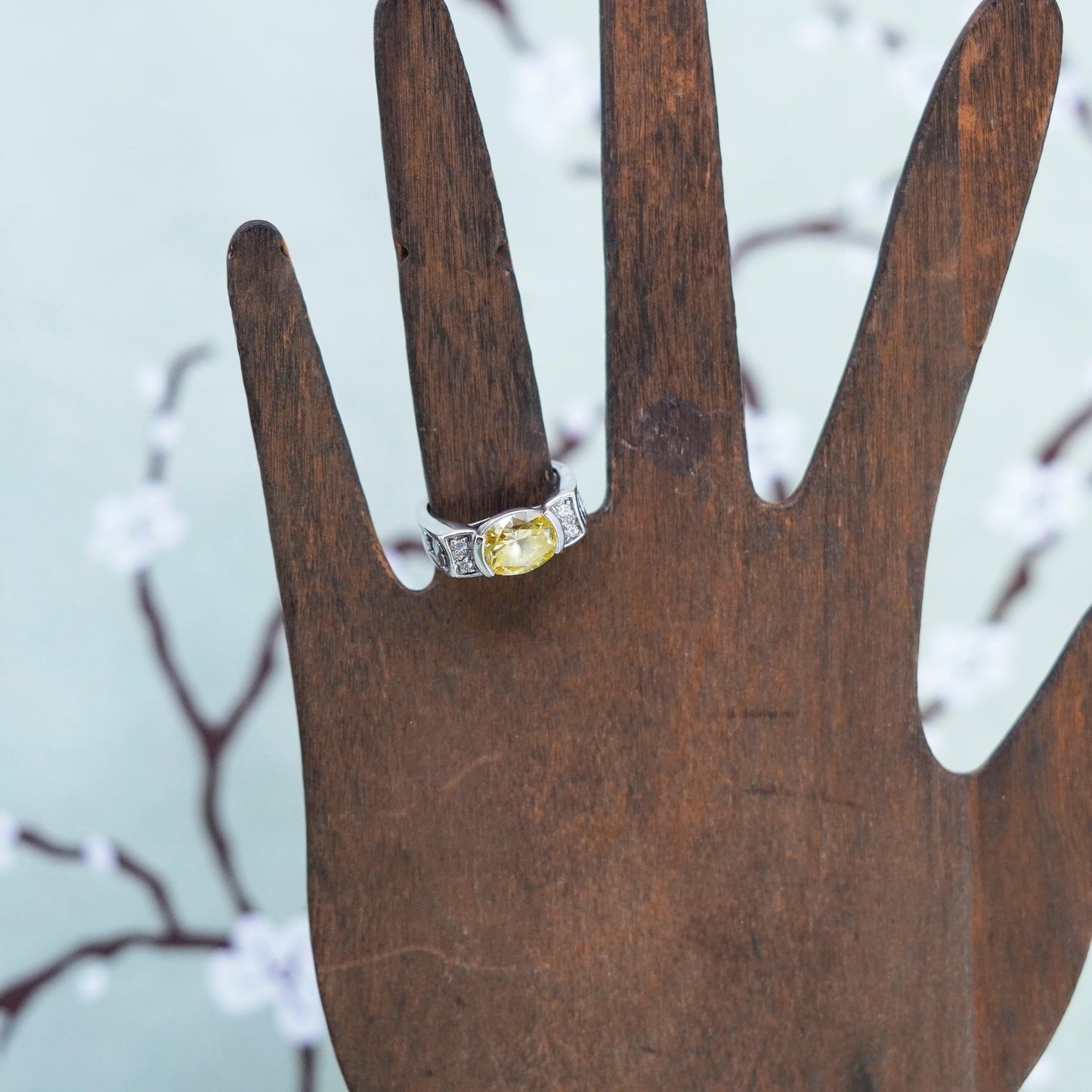 Size 5, vintage Sterling 925 silver band ring with citrine and cz
