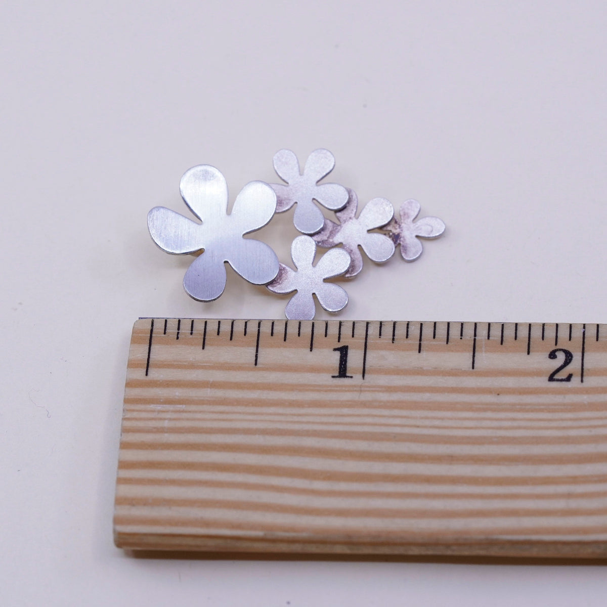 Kathy Lynn Mayeda Sterling silver earrings, 925 modern cluster plumeria flower