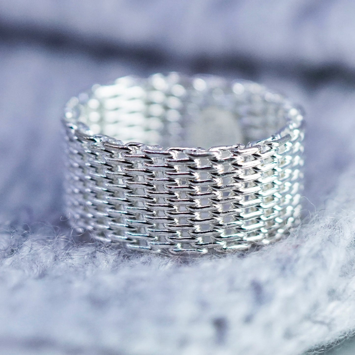 Size 6.5, vintage handmade Sterling 925 silver mesh ring, band