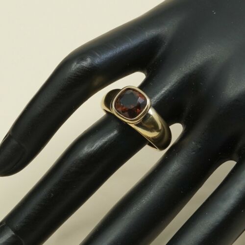 Sz 9, vermeil, gold over Sterling 925 Silver Ring W/ ruby, stamped 925 L