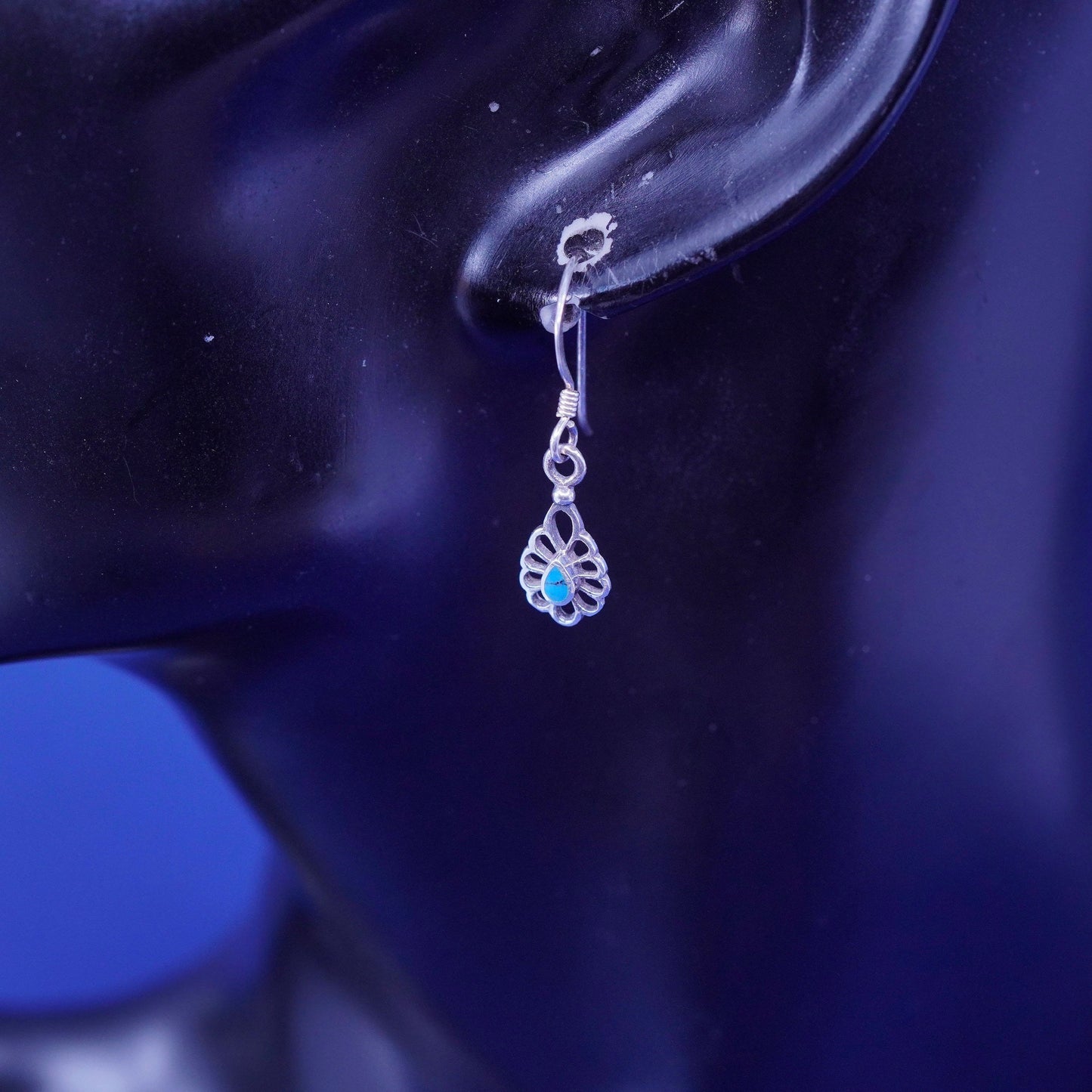 Vintage Sterling 925 silver handmade earrings with teardrop turquoise