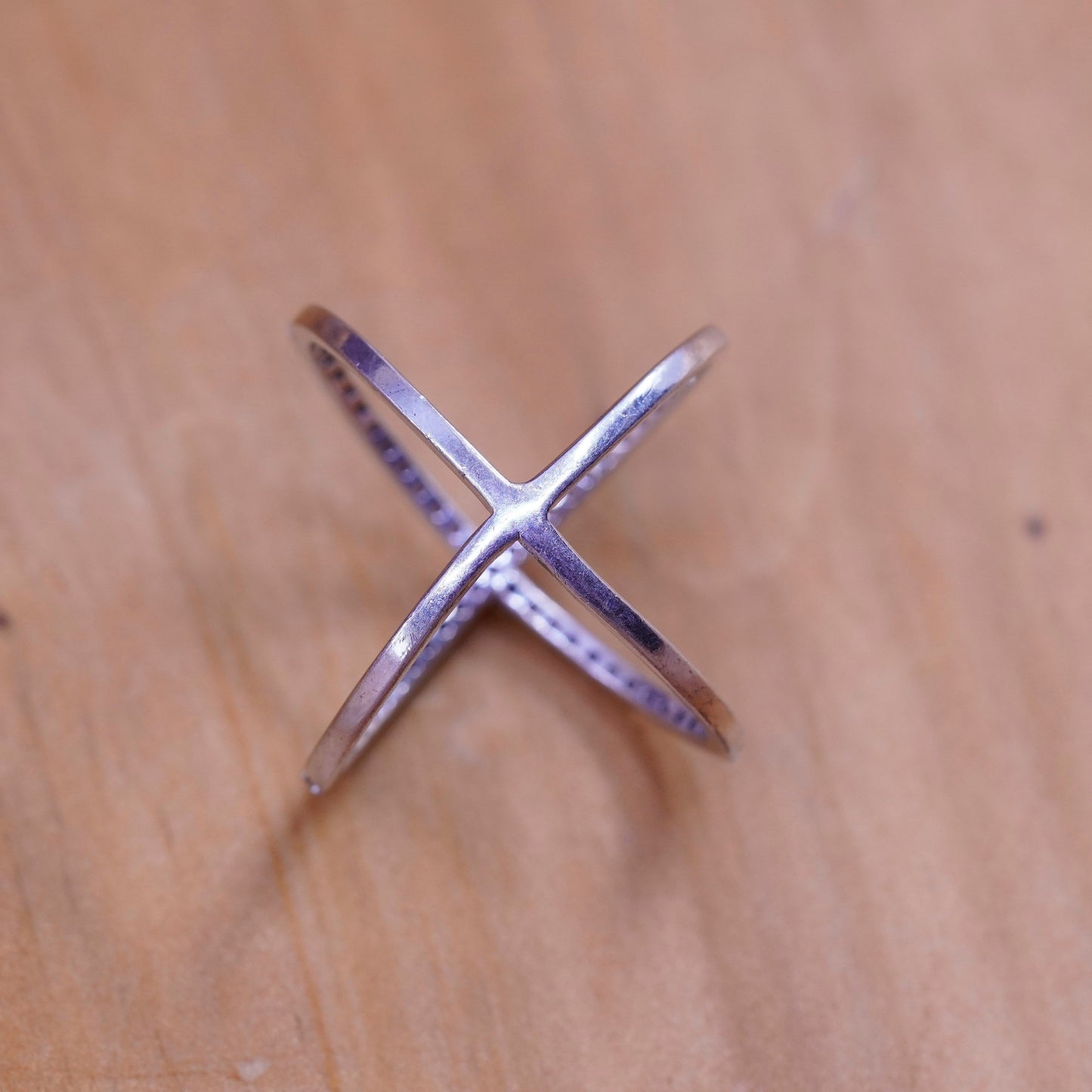 Size 7.5, vintage Sterling silver handmade ring, 925 cross band with cz