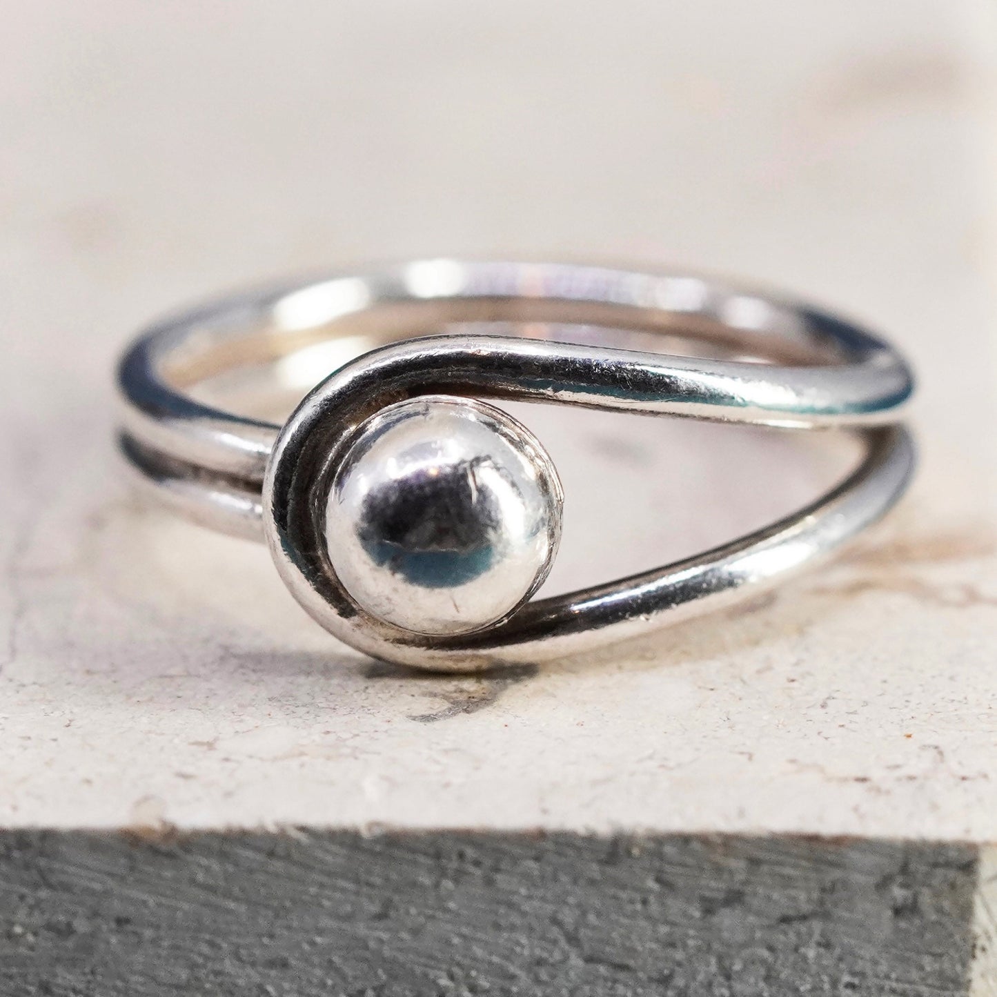 Size 7.25, vintage Sterling silver handmade ring, 925 woven band w/ beads