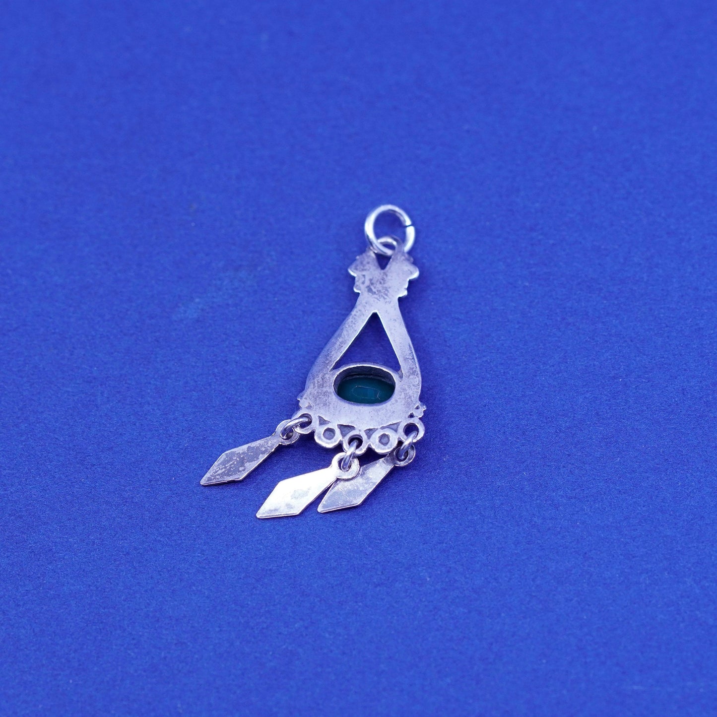 Vintage Sterling 925 silver handmade pendant with emerald and fringe