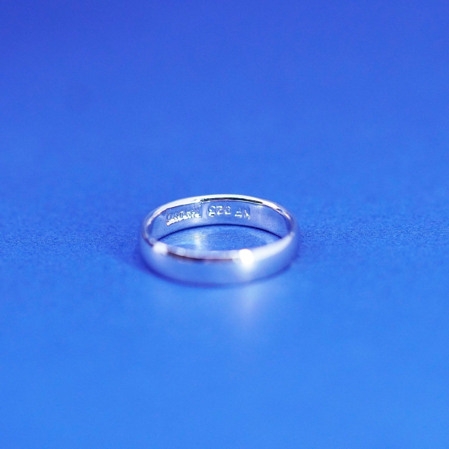 Size 8, vintage Sterling silver handmade ring, 925 wedding band